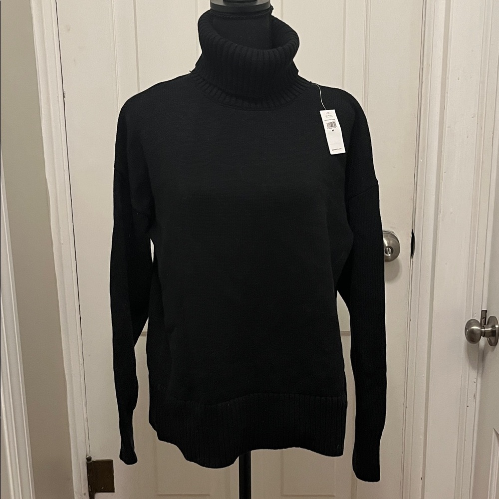 GAP Black Ribbed Turtleneck Sweater